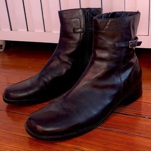 Women’s Clark’s boots